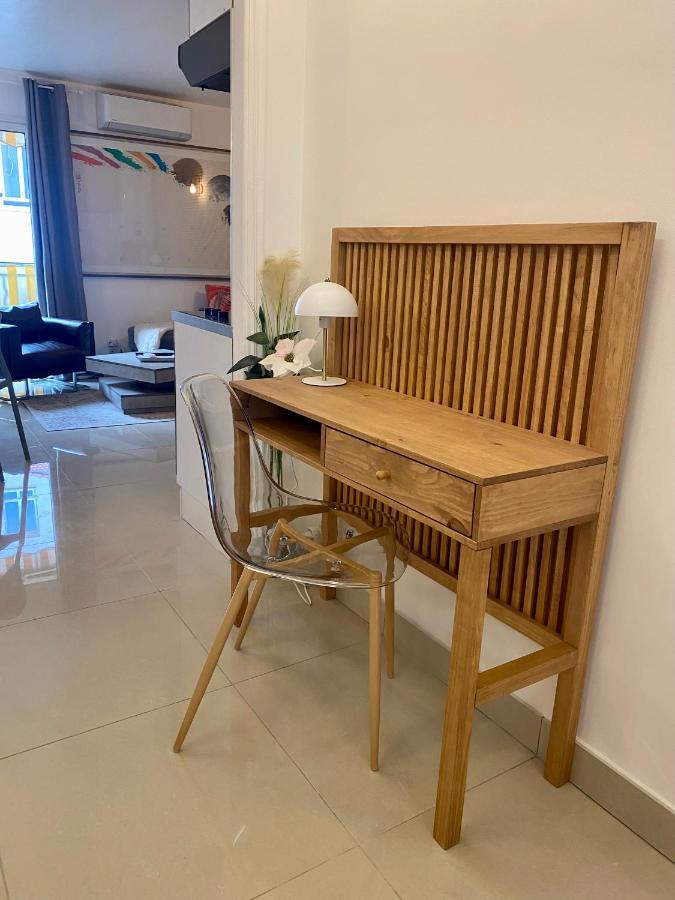 3 Pieces- Vieux Port- Terrasse - Parking Possible Apartment Cannes Luaran gambar
